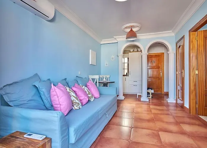 Pearl Of Windsor Park Апартаменты *